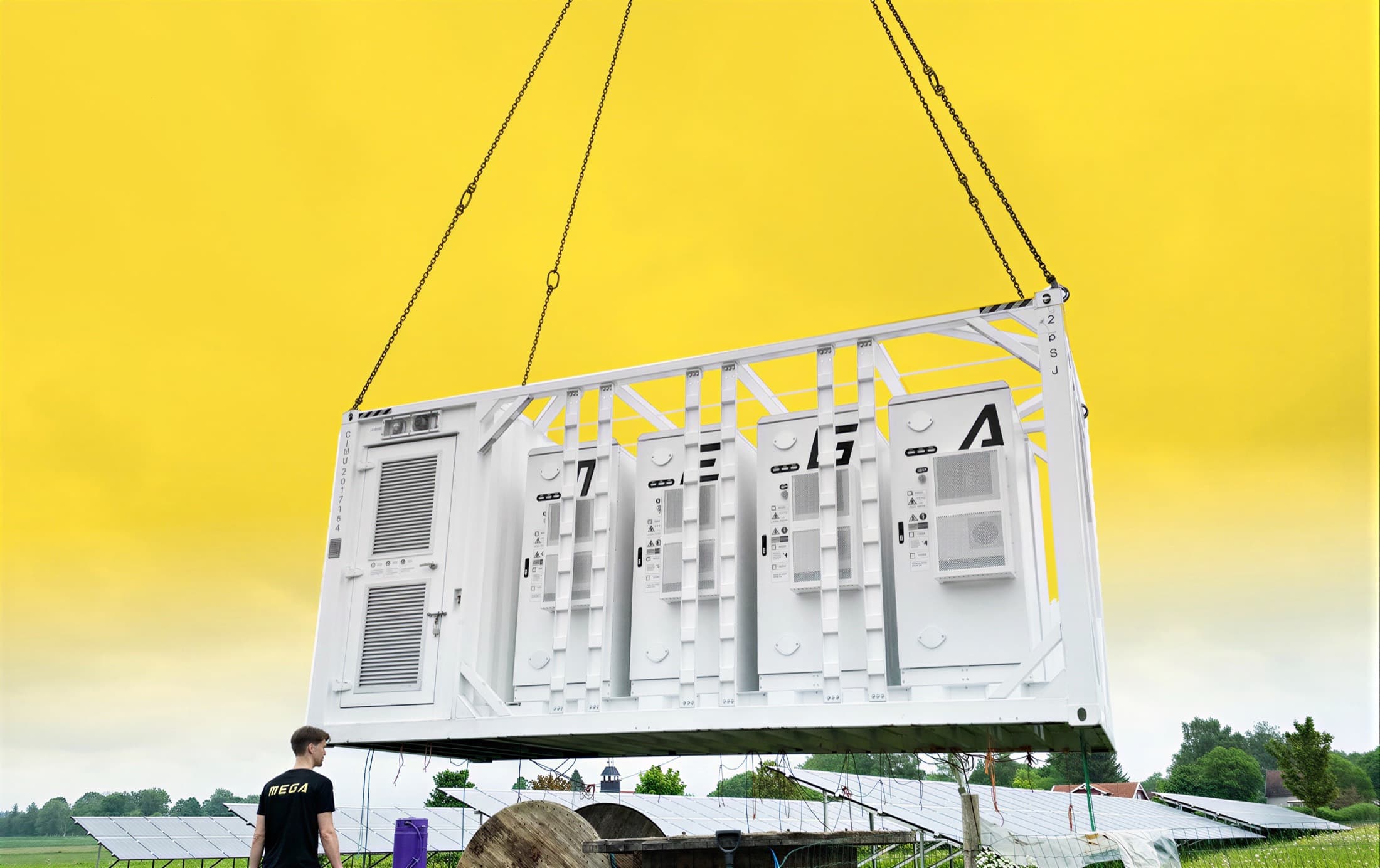 Mega Energys batterisystem under installation